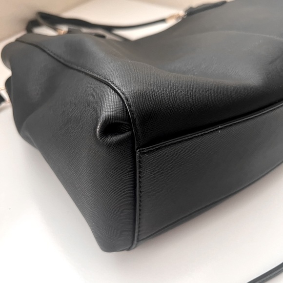 COACH Handbag - Picture 8 of 12